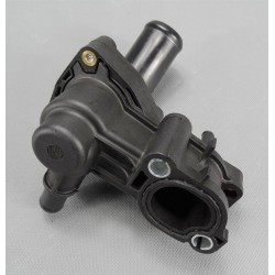 OBUDOWA TERMOSTATU Z TERMOSTATEM 1.8 TDCI TDDI / FORD FOCUS MK1 MK2, CONNECT 2002-, C-MAX 2007-, MONDEO MK4 2007-, S-MAX, GALAXY