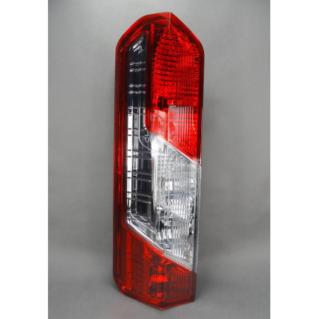 LAMPA TYLNA - LEWA / FORD...