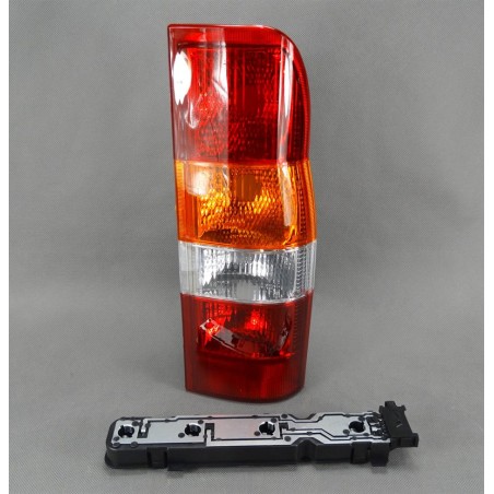 LAMPA TYLNA PRAWA Z LISTWĄ ŻARÓWKOWĄ / FORD TRANSIT MK6 2000-2006
