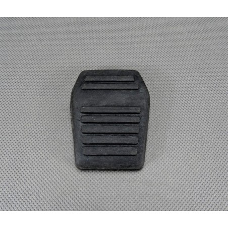 NAKŁADKA GUMOWA NA PEDAŁ (HAMULEC - SPRZĘGŁO) / FORD TRANSIT MK6 MK7 2000 - 2014, MONDEO MK3 2000 - 2007, FOCUS MK1 1999 - 2004