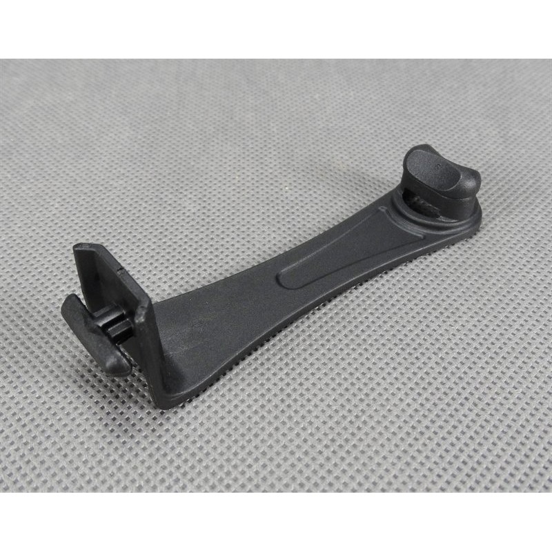 UCHWYT MOCOWANIE DYWANIKA FUSION FIESTA 01-08,FIESTA 2008-2012, FOCUS 04-, FOCUS C-MAX 03-15, MONDEO MK4, SMAX 06-